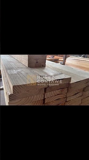 Kiln dried Pine wood / Palochina (undersized) for construction, DIY, wooden pallets, and crates.