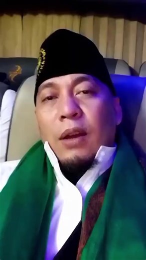 #lewatberanda #kangujangbustomi #padepokanantigalau #fyppppppppppppppppppppppp