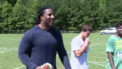 9.1K views · 77 reactions | Kendal Vickers is not only a former Havelock star and 7-year NFL veteran, but now a proud father. 11 Months ago his son Zayne was born and he is loving being a parent. He's changed too many diapers to count, but wouldn't change a thing after developing such a close relationship with his little buddy Havelock High School Official Havelock High School @kvick39 | WCTI News 12 | Facebook