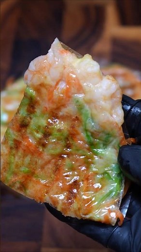 Only 150 Kcal! Listen to that CRUNCH! 🤤 Crispy Zucchini & Shrimp Patties (High Protein Dinner)