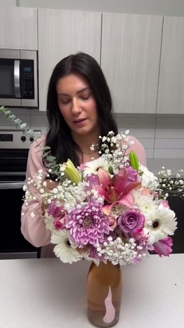 DIY wine bottle flower bouquet stunning and creative idea