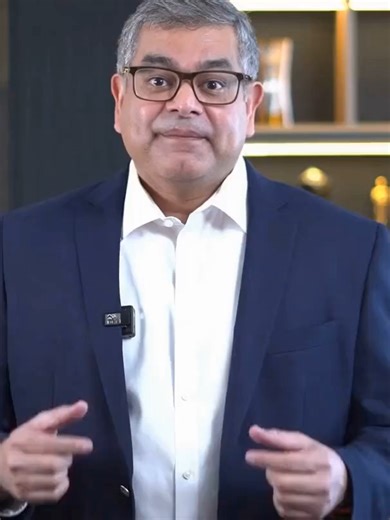 Innovation isn’t just about tech, it’s about people. 💡✨ Jony Ive and Sam Altman remind us that real success solves human problems, not just adds features. 🌍 Great entrepreneurs don’t improve what exists, they create what’s missing. 🚀 Drop a 💡 if you’re building something that makes life better. #KashifAnsari #IQIGlobal #Leadership #Entrepreneurship #ImpactOverIncome