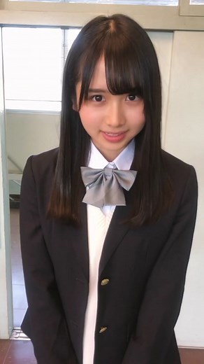 あれ❓後輩のひなのが教室をのぞいていますよ…❓#こんなに好きになっちゃっていいの？#ひなたの告白🏫#ひなのの告白(*´∇｀)#上村ひなの#ひにゃにょ🐈なの#日向坂46