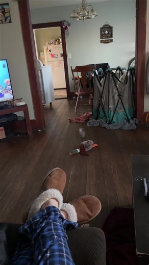 I’m surprised thy both came out. Lilith usually doesn’t care about sounds but shadow came running! #catsoftiktok #ancientegypt #portal #call