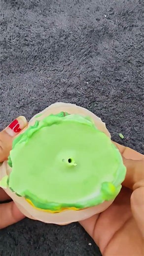 Green & Yellow Marble Candle with Peony 🌼 Aesthetic DIY Candle | Step-by-Step Tutorial #diy #shorts