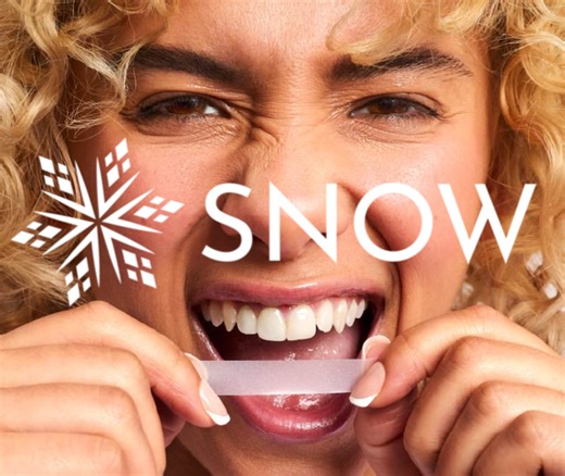 SNOW Dissolving Teeth Whitening Strips