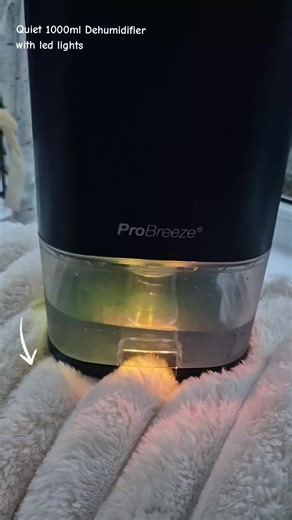 wow ! Im si impressed with my 1000ml Dehumidifier. Extract up to 450ml a day Has automatic cut off when full, 4 hrs timer, led lights in various colours. Can be set on or off. #Dehumidifier #bedroomdehumidifier #quietdehumidifier #1000mldehumidifier #TikTokMadeMeBuyIt