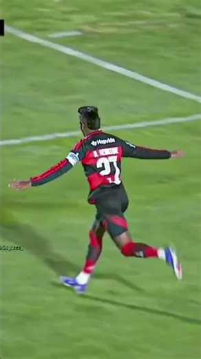 BH com seus 35 anos joga muito 😳🔥 #mengaomalvadao #football #flamengonoticiashoje #futebol