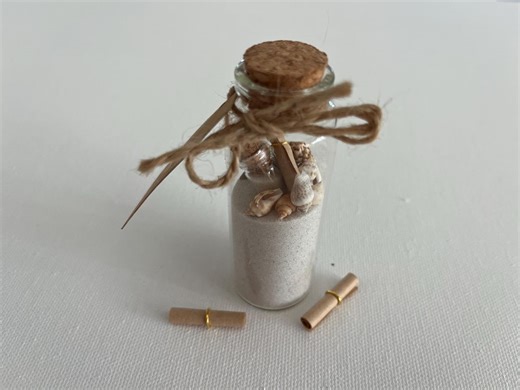 Siesta Key Sand Bottle: Seashell Keepsake, Beach Wedding Favor, Message in a Bottle – Siesta Key Sand Seashell Nautical Gift - Etsy