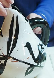 The Repair Shop S01:E05 - Lion Chair, Lurçat Vase, Bird Box