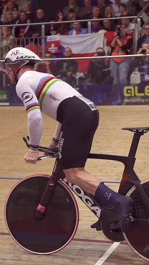 How to Start a Track Race: Tips from Jeffrey Hoogland