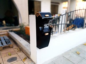 Building A Sturdy Remote Control Mailbox
