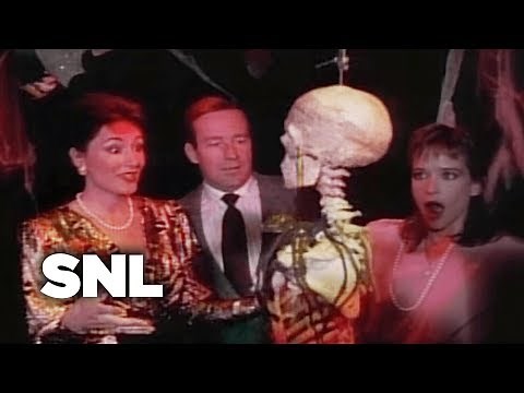 Helmsley Spook House - SNL