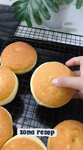 9.2K views · 1K reactions | Resep donat dengan bubuk ajaib ansys  #donat #resepdonat #donatempuk | Zona Resep | Facebook