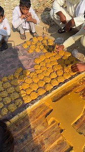 Natural Jaggery Making Process | Traditional Gur Preparation from Scratch #fblifestyle #NaturalJaggery #JaggeryMaking #GurMaking | SeeTechnology