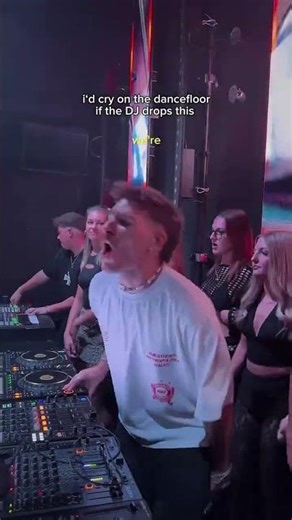 Ely Oaks – Emotional Trance Drop Tonight 💫