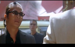 面对霸气的大D上一任的龙头都觉得低声下气#梁家辉 #任达华 #古天乐 #经典港片 #推荐电影