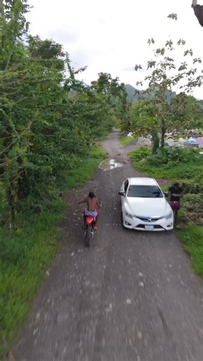 Close Call 😰 Flying my mini 4 pro in sport mode which turn off all the obstacles avoidance sensors so I could go faster . Doing this where a lot of tree are can be risky but I did take the risk . So I came up to a tree branch which appear out of nowhere 😅 I had to make a close call by turning on back the obstacle avoidance, by quickly switching back the cinematic mode. The quick response from the sensor force the @dji drone to stop immediately Since my drone has saved you can enjoy the view 😎