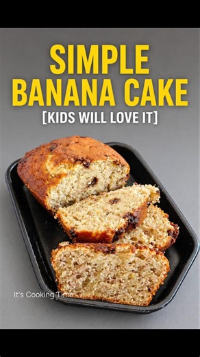 Banana Cake 🍌 So Soft & Moist! Kids Will Love This Easy Recipe 😍 #shorts #ytshorts