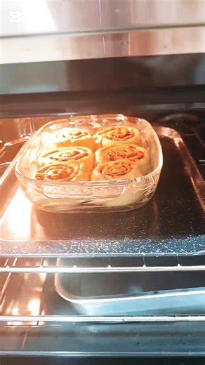 Cinnamon Rolls w/ Cream Cheese Frosting #baking #cinnamoroll #bread #cinnamon