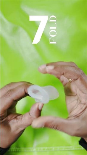 I AM LADY- How to use a menstrual cup#shorts