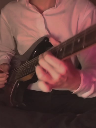 R U Mine | Arctic Monkeys 🎸🪐 #eletricguitar#guitartok#guitarra#guitarist#musica#musik#cap#arcticmonkeys#rumine#rock