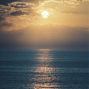 Same Sun - Ryan Harris: Song Lyrics, Music Videos & Concerts