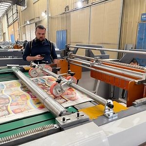 [Hot Item] High-Speed Paper Cutter Folio Size Machine