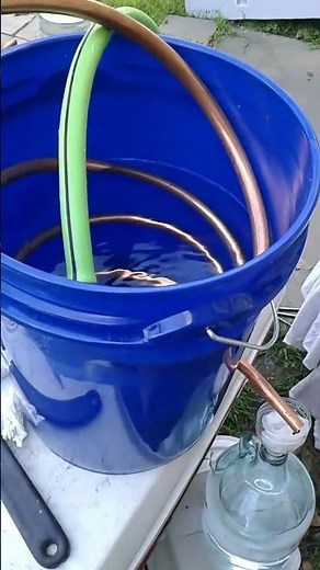 Beer keg moonshine still .first run.