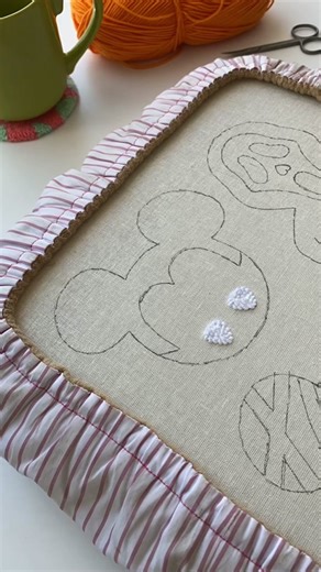 Make punch needle with me 🧶🪡🎃👻💀