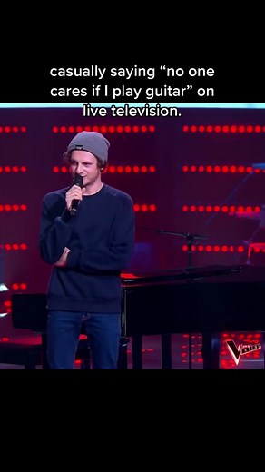 Daniel Shaw Sings Original Song on Guitar | The Voice