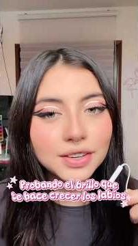 Si conocían el lip pump? Creen que si funciona? #probando #shortviral #maquillaje