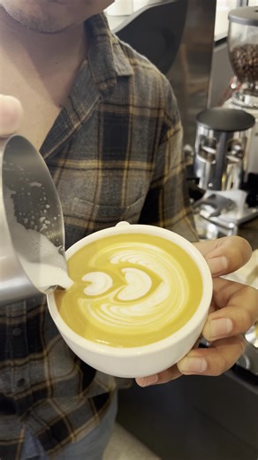 Enjoying Coffee Breaks with Beautiful Latte Art