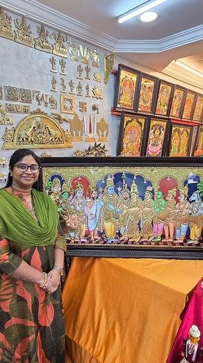 Srinivasa Kalyanam – The Divine Union of Lord Venkateswara and Goddess Padmavathi : The Srinivasa Kalyanam Tanjore Painting is a magnificent portrayal of one of the most sacred and celebrated divine weddings in Hindu tradition — the celestial marriage of Lord Srinivasa (Lord Venkateswara) and Goddess Padmavathi (an incarnation of Goddess Lakshmi). : This masterpiece captures the grandeur, grace, and auspiciousness of the divine union that took place in Tirupati, symbolizing the eternal bond betw