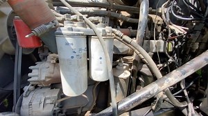 7.4K views · 151 reactions | #PODEROSO #MACK CH613 MOTOR MACK E7 MECÁNICO 11.9 LITROS 400 HP $135,000 PESOS | Alpha Truckparts | Facebook