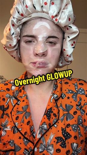 I see why this is the most popular face mask on Amazon. We have the spa at home honeyyyy!!! Load up on collagen! I do because 30 is coming up quicker than I ever thought it would lol #tiktokshopcreatorpicks #sungboon #collagen #antiaging #koreanskincare