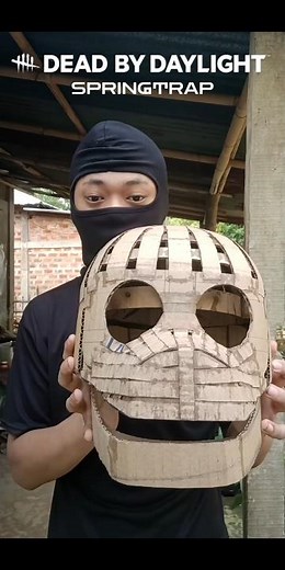 I Made a Dead by Daylight Springtrap Mask From Cardboard