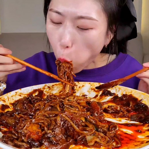 ASMR Mala Xiang Guo Mixed with Jjajangmyeon — Spicy Mala Black Bean Noodles Mukbang | Rajni Parihar
