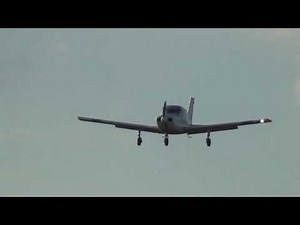 Beech B19 Musketeer Landing 16 | N1956W | South St. Paul Fleming Field