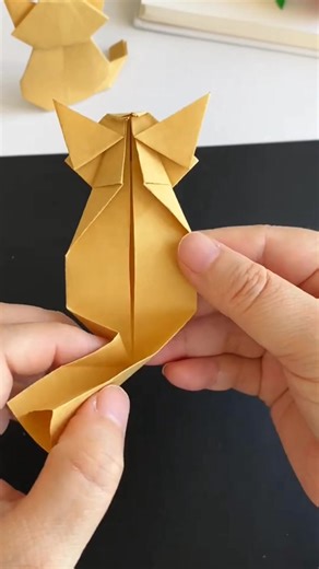 715K views · 6.5K reactions | Step-by-Step Origami Cat #origami #cat #papercraft #diy #craft #kids #fun #paper #art #fold | paper craft | Facebook
