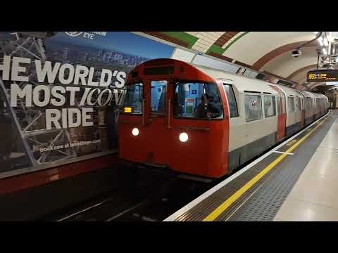 Bakerloo Line 1972TS 3243 Arriving Piccadilly Circus