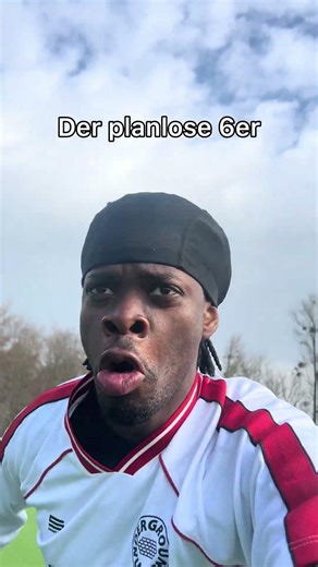 Die meisten wollen Stürmer sein – aber Spiele gewinnt man auf der 6. #unterhaltung #viralshort