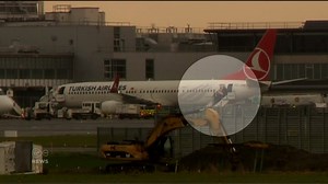 IS bride Lisa Smith remains in Garda custody, where she’s being quizzed by anti-terror detectives. Her lawyer says she’s co-operating with gardaí. | Virgin Media News