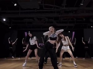 BLANKPINK《Pink Venom》粉色毒液你值得拥有#blackpink #热舞 #女团 #神级现场 #jennie,#blankpink- 抖音