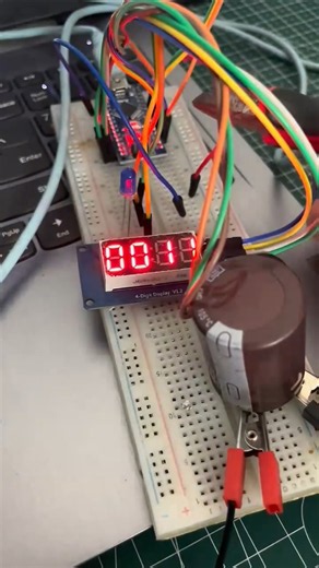 Arduino Nano Countdown Relay + Capacitor Short Circuit Experiment ⚡⏱️ | TM1637 Display #arduino