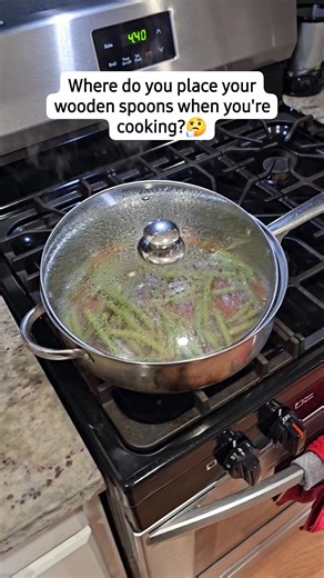 12K views · 35 reactions | This is the correct placement for your wooden spoons when you are cooking | Everyday Discoveries | Facebook