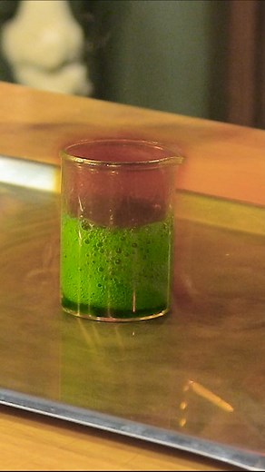 3.4M views · 10K reactions | Nitric Acid VS Penny ☠⚠ Copper reacts with nitric acid in this TERRIFYING science demonstration too risky for you to try at home - but safe enough for Jake, Wizard IV to perfom just for you out of Faraday Studios! Remember - Midnight Science Club is a professional science studio with safety staff: do not attempt what you see in our videos. Be safe, be smart! #science #scienceexperiments | Midnight Science Club | Facebook