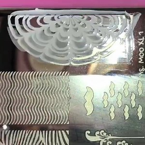 Tutorial to show how "The cutest" stamper works like a charm. Everything here can be bought at ❤️️❤️️minimanimoo.com with free shipping worldwide😱. | Mini Mani Moo