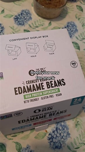 OBSESSED 😍✨ My new favorite guilt-free crunch 👉 roasted edamame beans! 🌱💚 High protein, low calorie, and sooo satisfying 🙌 Who else needs a new snack addiction? 👀#HealthySnacks #SnackSmart #EdamameLove #ProteinSnack #LowCalorieSnacks