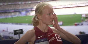 Agate Caune pēc skrējiena knapi valda asaras: “Man ir tikai 19 gadi, es lieku arī sev spiedienu”